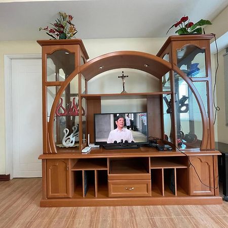 1Br At Pearl Of The Orient Tower In Front Of Us Embassy Leilighet Manila Eksteriør bilde
