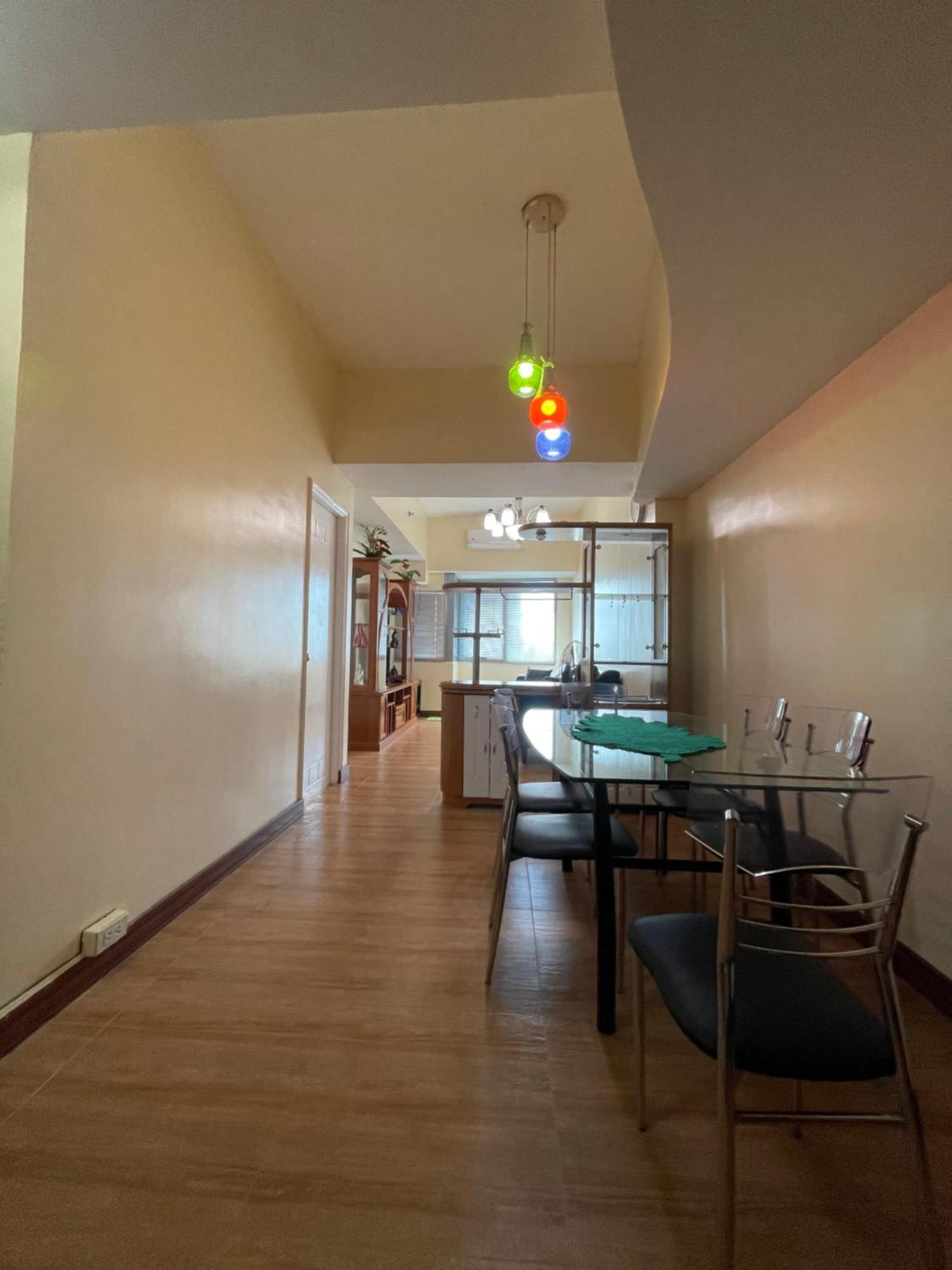 1Br At Pearl Of The Orient Tower In Front Of Us Embassy Leilighet Manila Eksteriør bilde